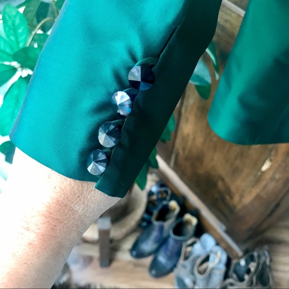 DONCASTER , 100% silk Evening Jacket ! STUNNING 😎 - Picture 12 of 14